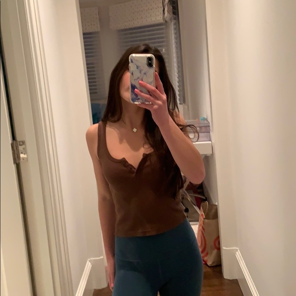 Brown bottom up tank top